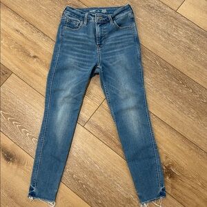 Old Navy Light Blue Skinny Jeans petite